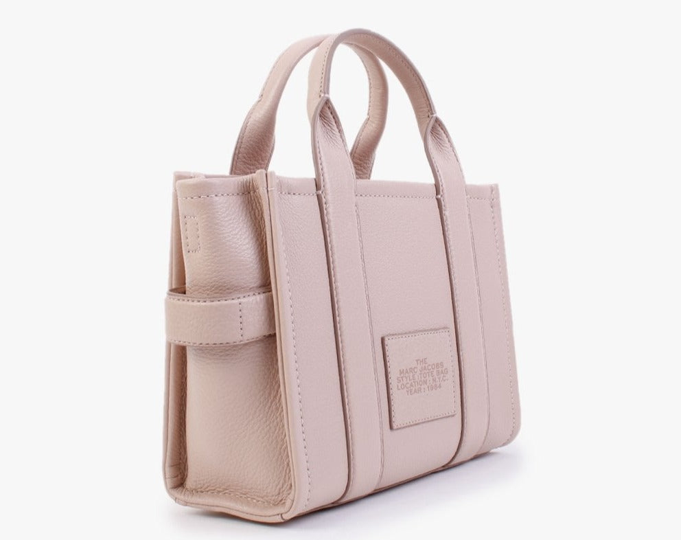 Buy Marc Jacobs The Leather Tote Bag Medium in Pakistan