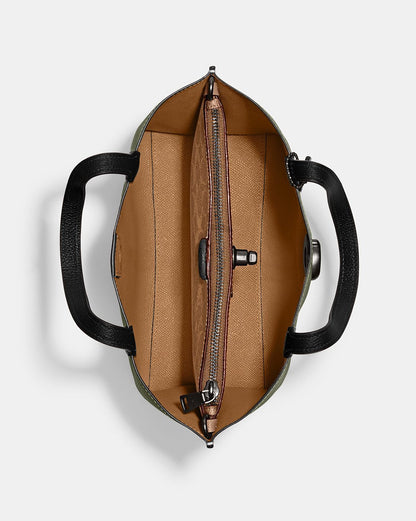 Buy Coach Willow Shoulder Bag Medium in Pakistan