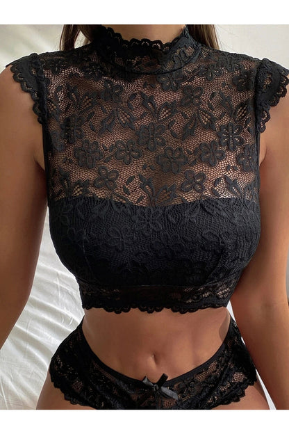 Buy SHEIN Floral Lace Scallop Trim Bralet in Pakistan