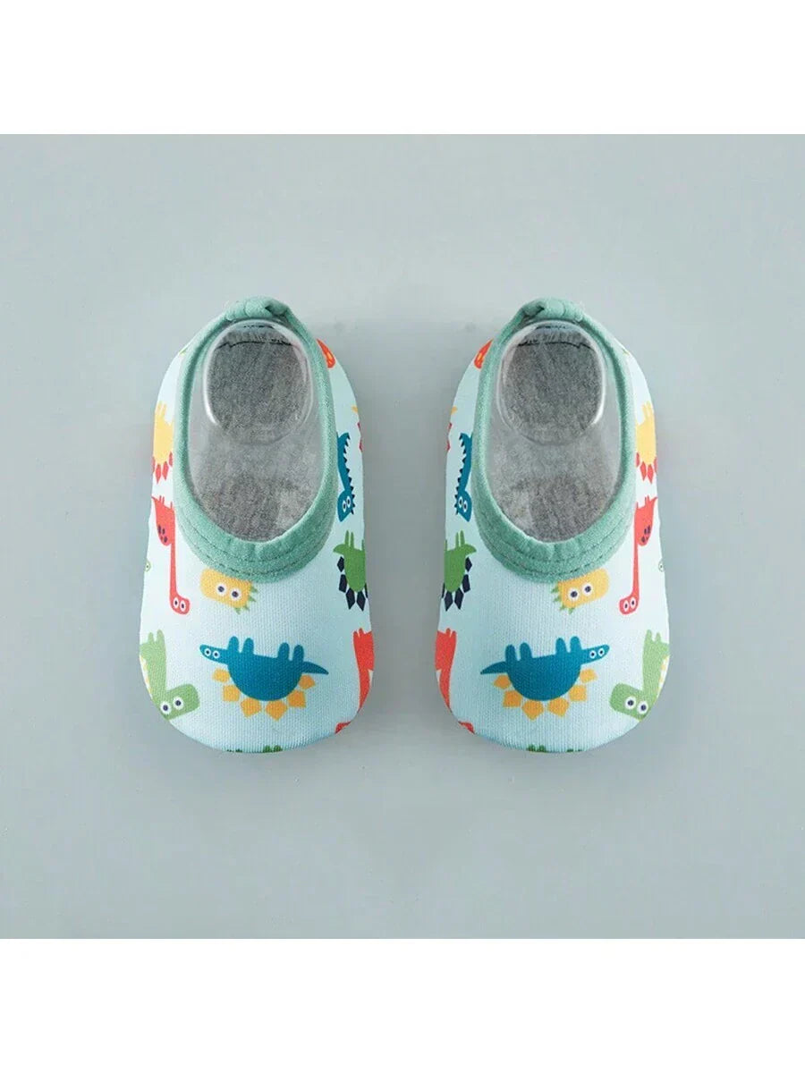 Buy 1pair Baby Girls' & Boys' Cartoon Pattern Anti-Slip Soft Sole Indoor Slipper Socks in Pakistan