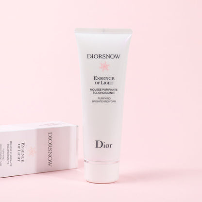 DIOR DiorSnow Brightening Refining Moist Cloud Cr me with Icelandic Glacia Water 50ml