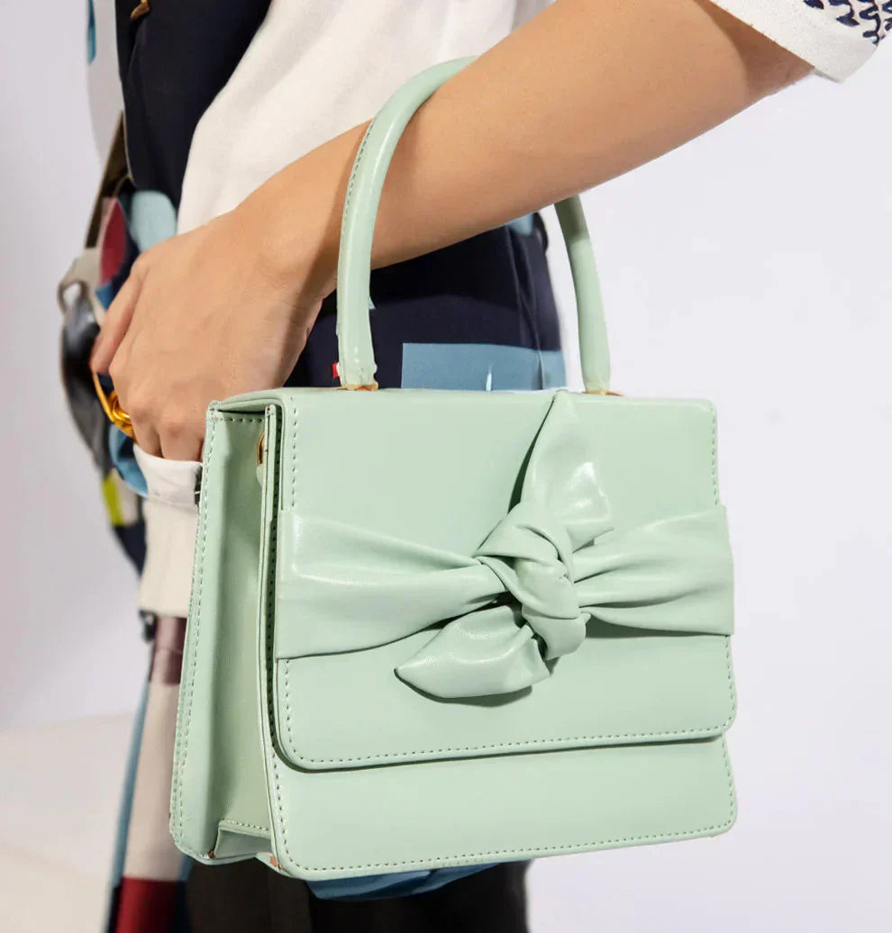 Buy The Handbag ElleKnot in Pakistan