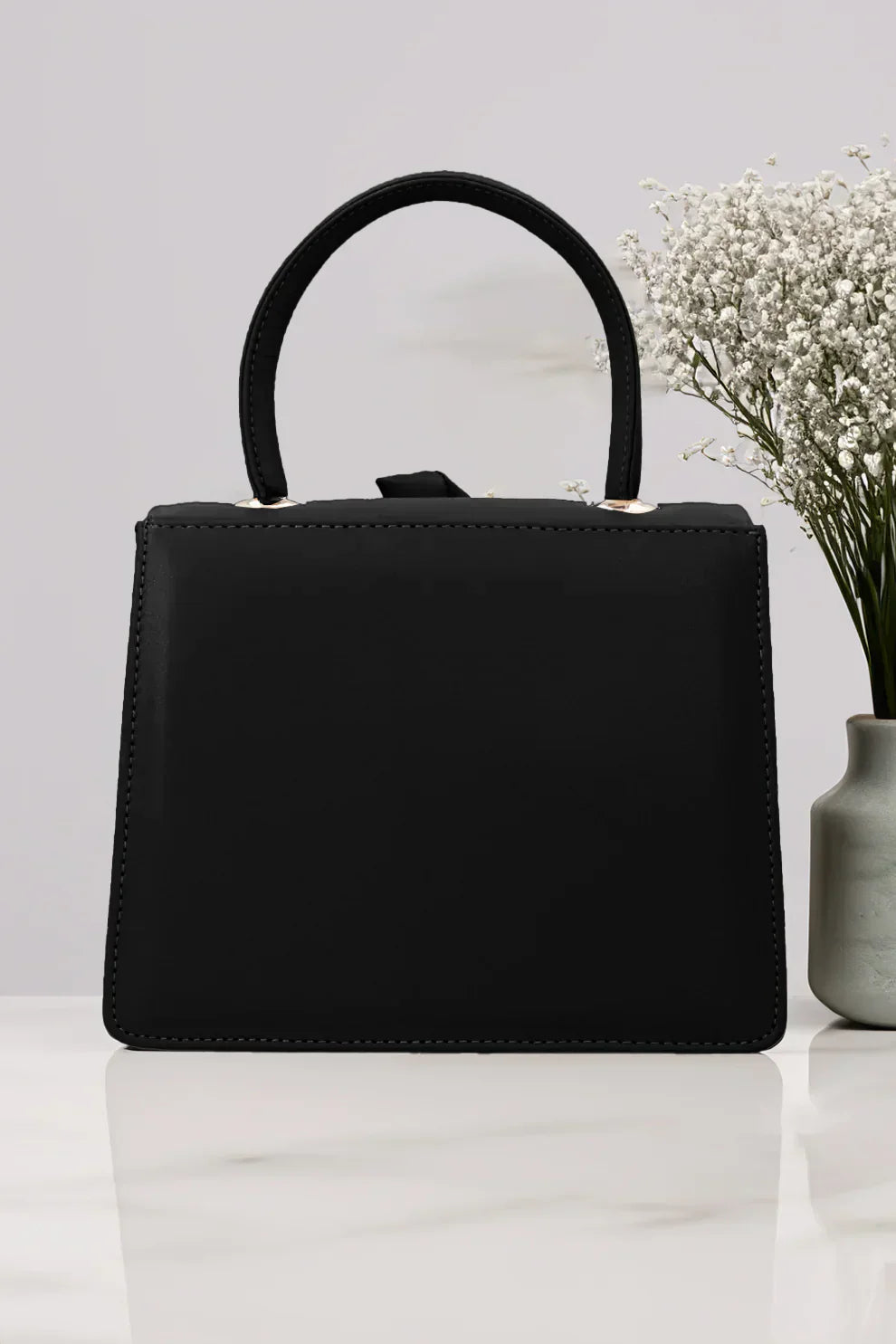 Buy The Handbag ElleKnot in Pakistan