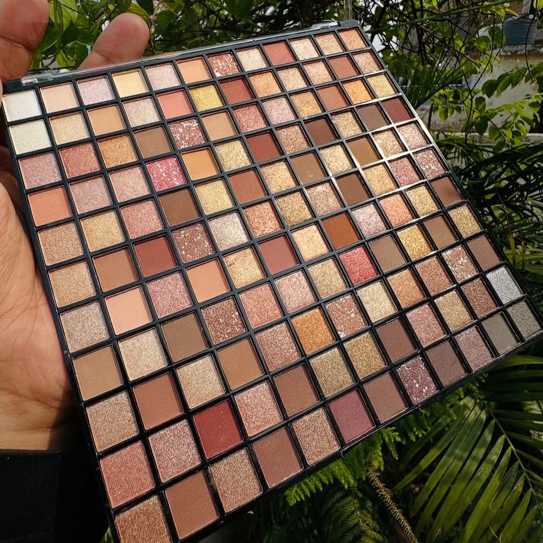 Mocallure Ultimate 132 Color Delicate Eye Makeup Palette - All-in-One Eyeshadow Kit
