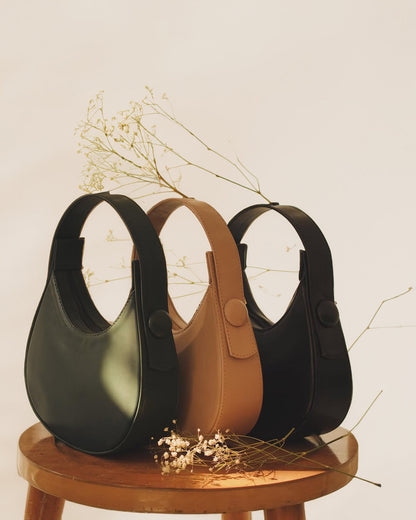 Buy Plain Hobo HandBag - Black in Pakistan