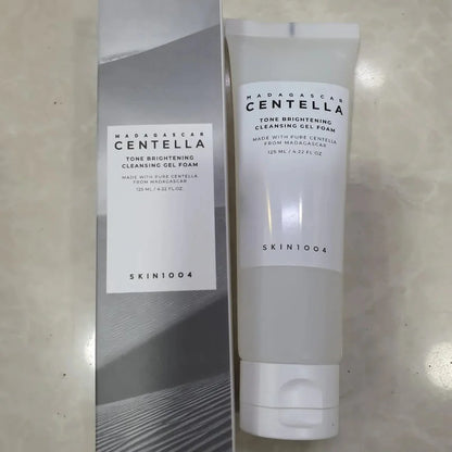 SKIN1004 - Madagascar Centella Tone Brightening Cleansing Gel Foam - 125ml