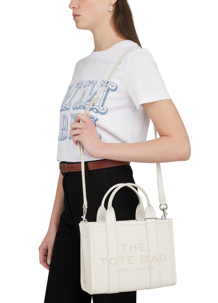 Buy Marc Jacobs The Leather Tote Bag Medium in Pakistan