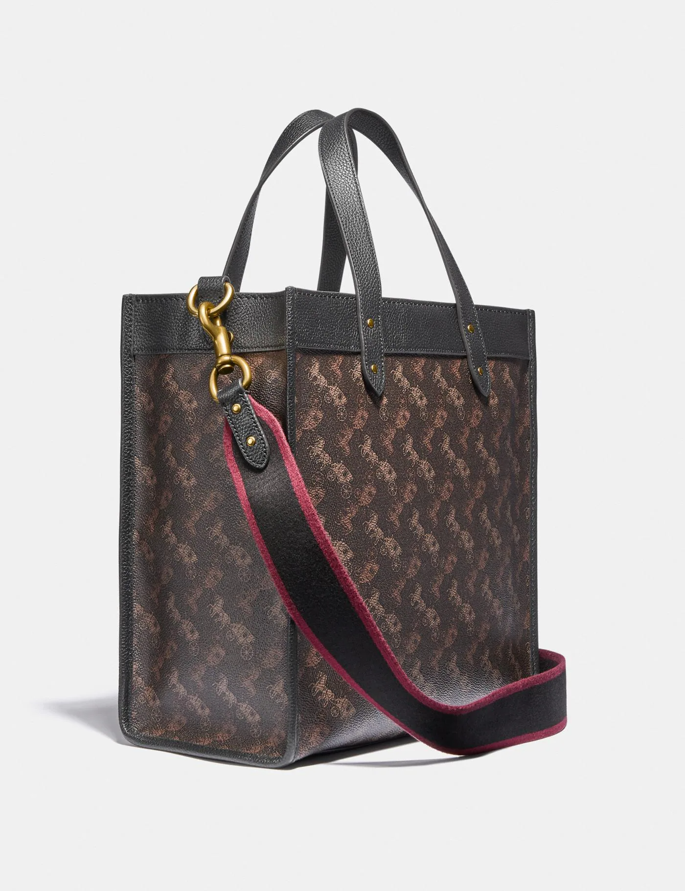 Buy Coach Field Tote In Signature Canvas With Horse And Carriage Print Bag Large in Pakistan