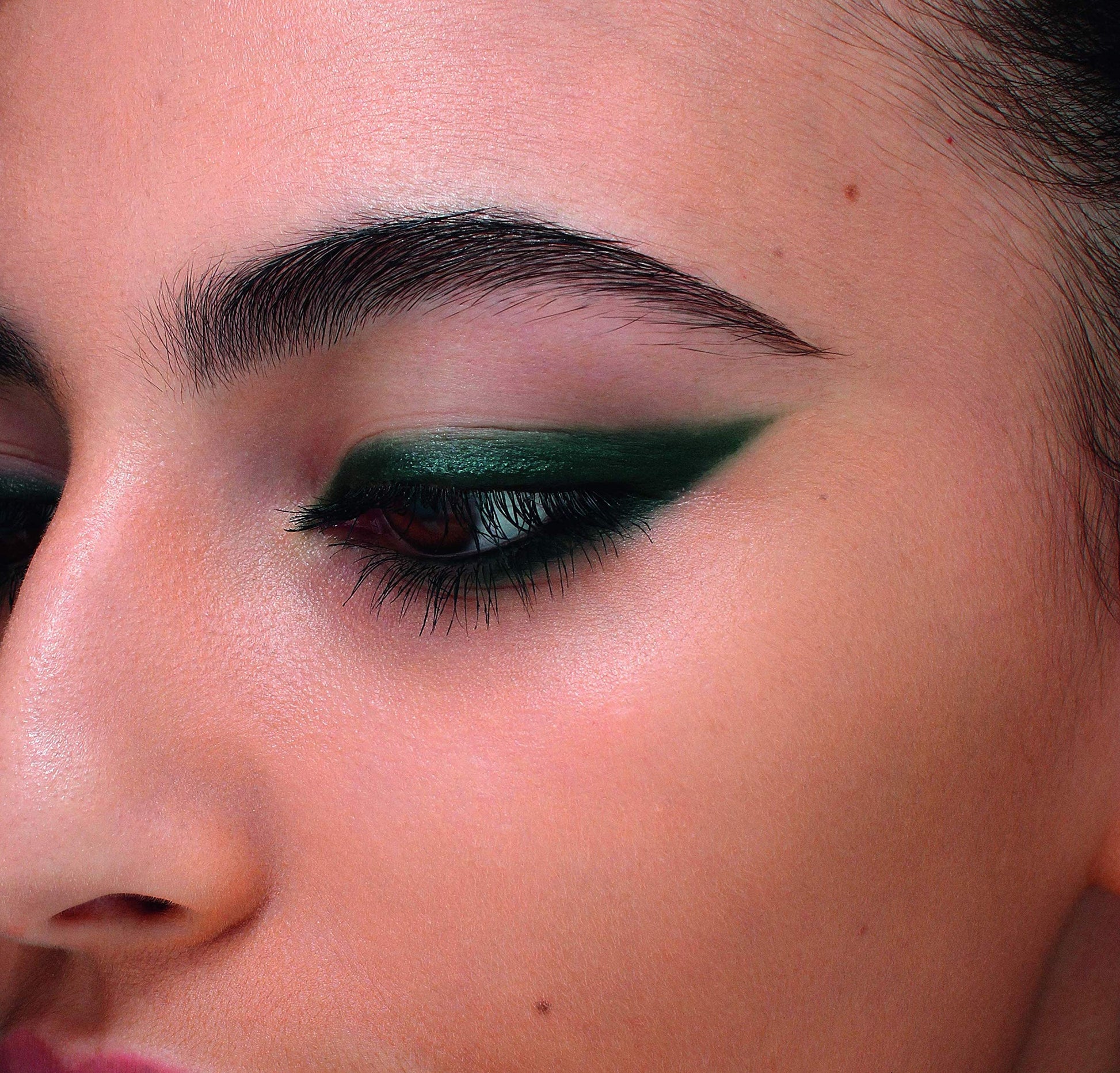 Buy Rimmel London Ultimate Kohl Kajal - 003 Smoked Emerald in Pakistan
