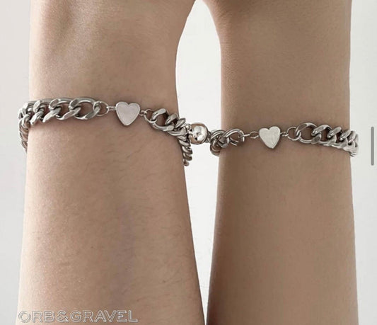 Buy Orb & Gravel Heart Magnet Couple Bracelet Set in Pakistan