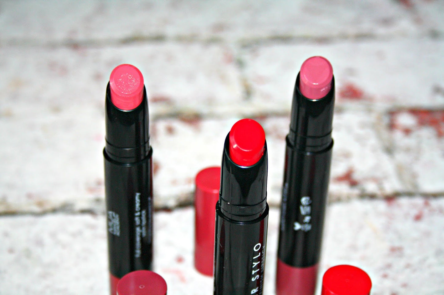 Buy MUA Super Stylo in Pakistan