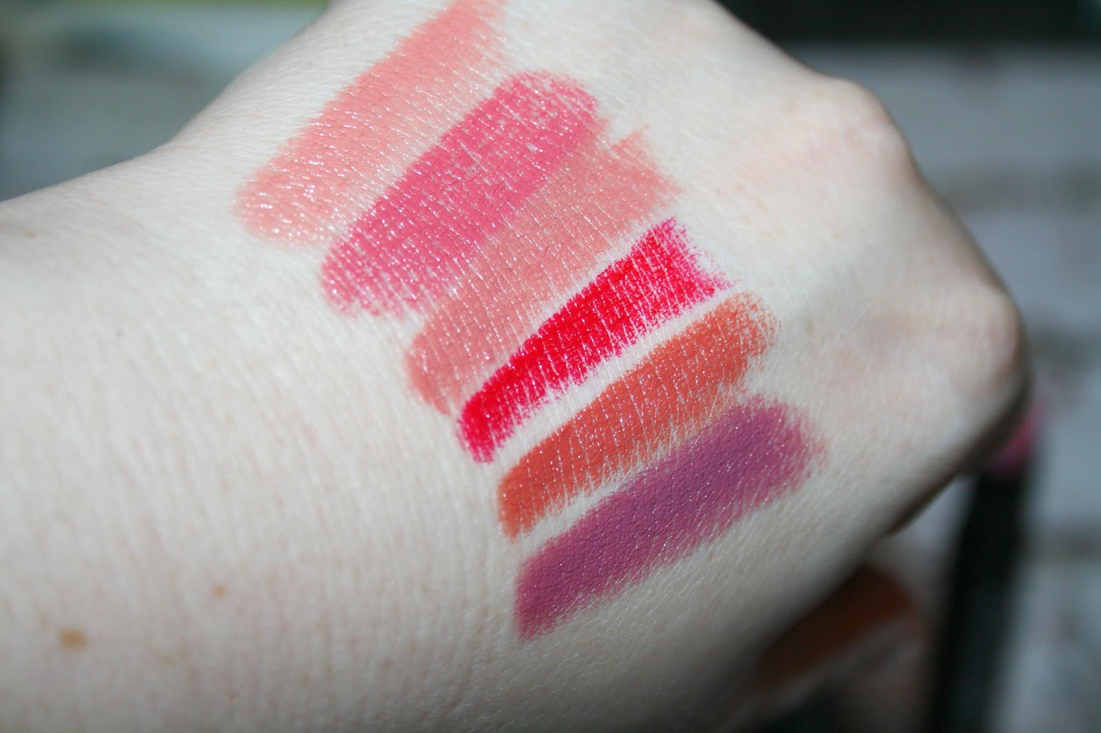 Buy MUA Super Stylo in Pakistan