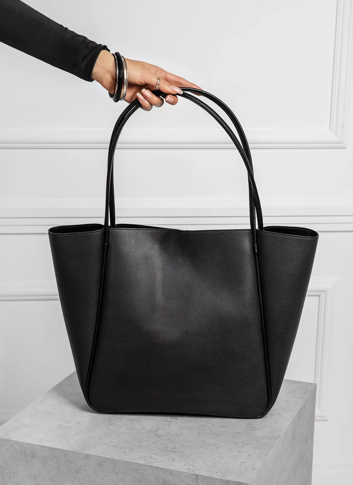 Buy The New Pyramid Tote Bag in Pakistan