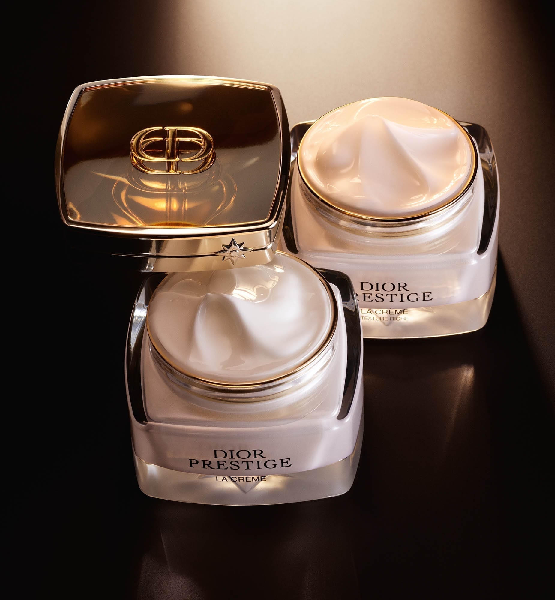Buy Dior Prestige LA Cr me Exceptional Regenerating & Perfecting Cr me Texture Essentielle 50 - Ml in Pakistan