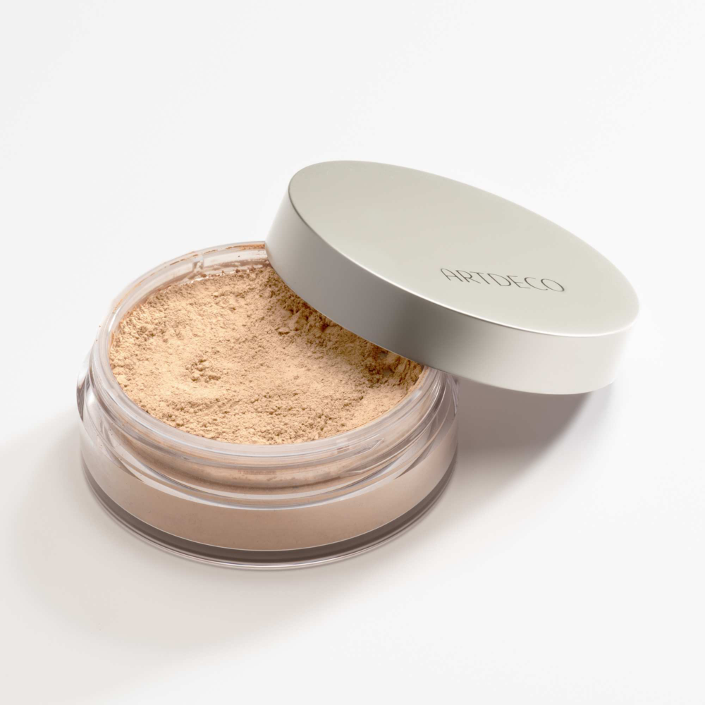 Buy Artdeco Mineral Powder Foundation 4 Light Beige in Pakistan