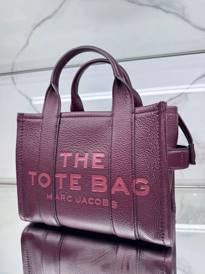 Buy Marc Jacobs The Leather Tote Bag - Small in Pakistan