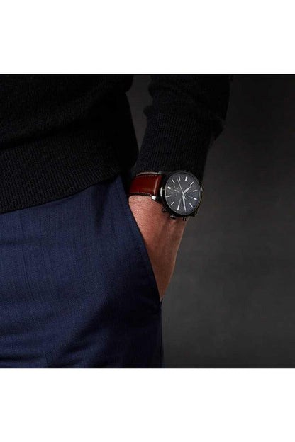 Buy Fossil Men's Chronograph Quartz Leather Strap Grey Dial 44mm Watch FS5522 in Pakistan