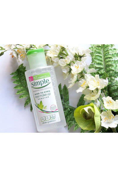 Buy Simple Eye Makeup Remover - 125ml in Pakistan