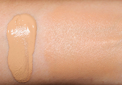Buy Guerlain Parure De Lumiere Light-diffusing Foundation Moisture Infusion - 02 Beige Clair in Pakistan