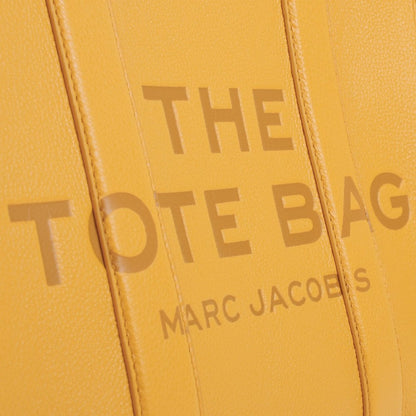 Buy Marc Jacobs The Leather Tote Bag Medium in Pakistan