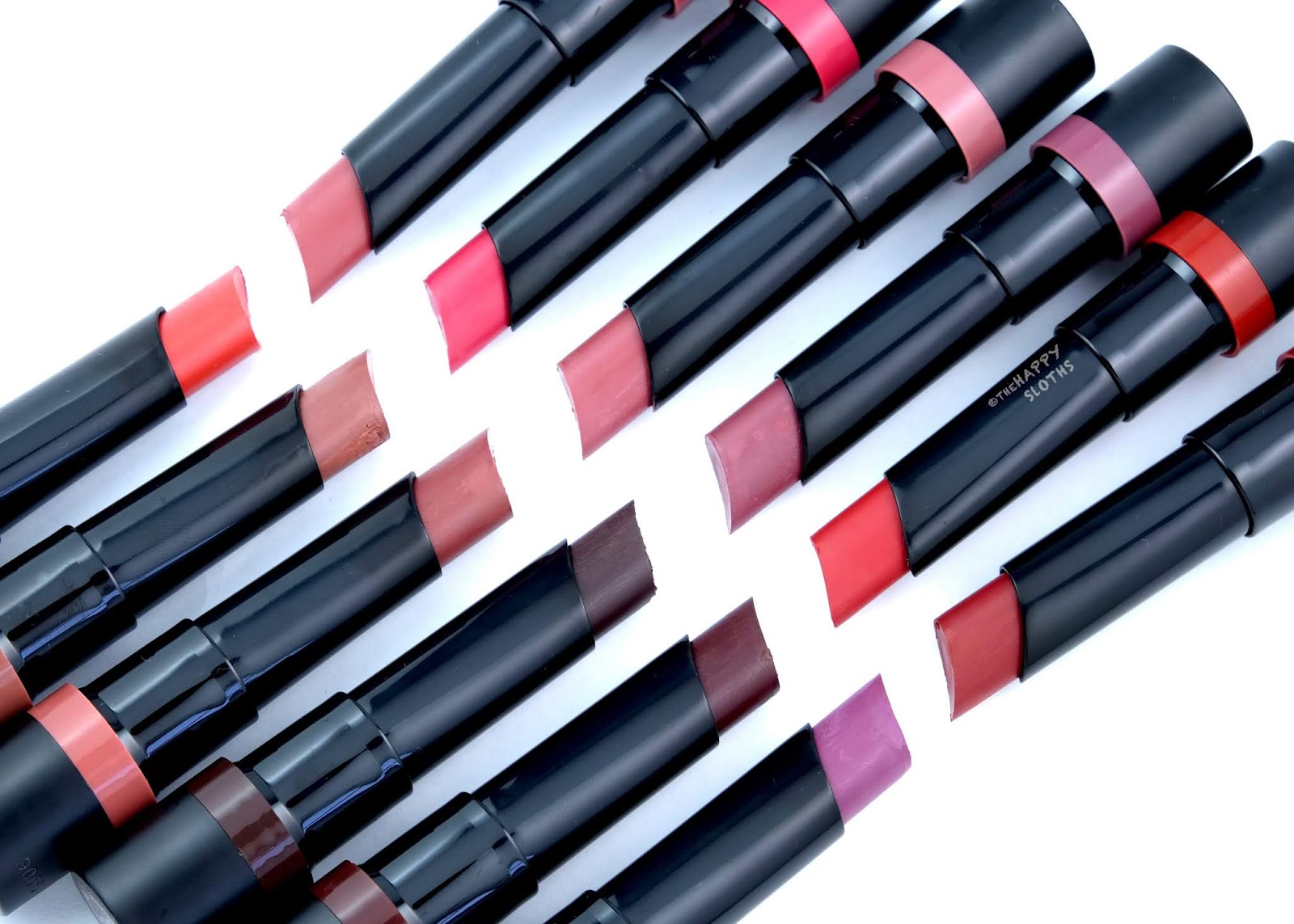 Buy Rimmel London Lasting Finish Extreme Lipstick - 825 Extra in Pakistan